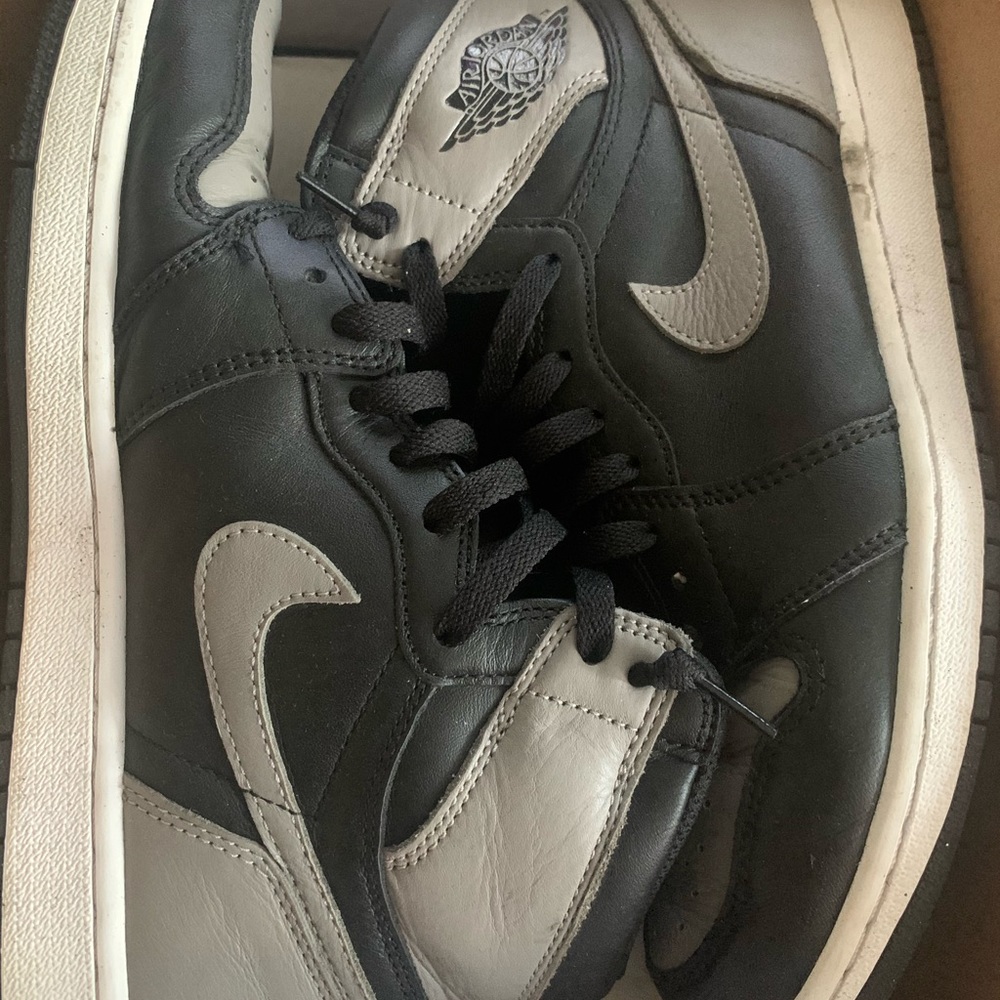 Jordan 1 " shadow "